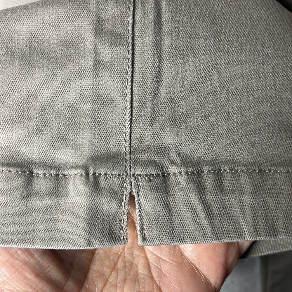 Wit & Wisdom Beige Cropped Ankle Pants EUC - Picture 5 of 5